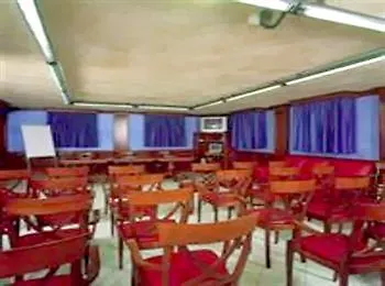 Abacus Hotel 4*